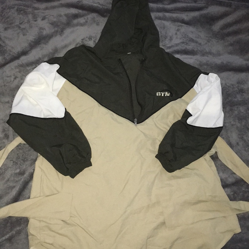 Women’s windbreaker hoodie dress